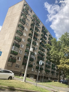 Lakható/felújítandó erkélyes 35mm 1.5 szobás vénkerti panel - Debrecen, Hajdú-Bihar - Lakás
