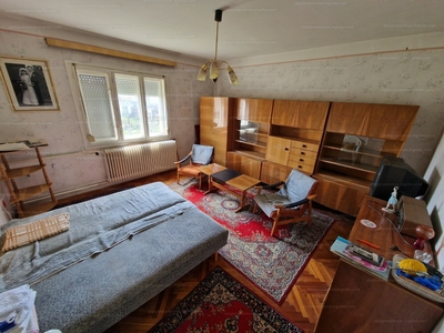 Eladó családi ház - Debrecen, Biharikert