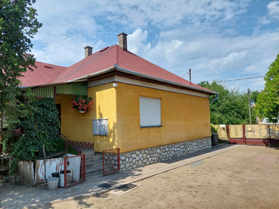 Eladó családi ház - Erdőtelek, Tenki utca