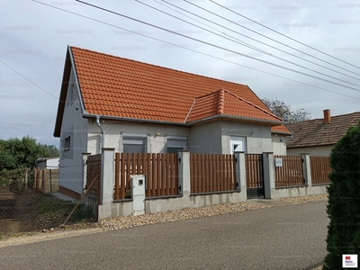 Eladó családi ház - Nyáregyháza, Pest megye
