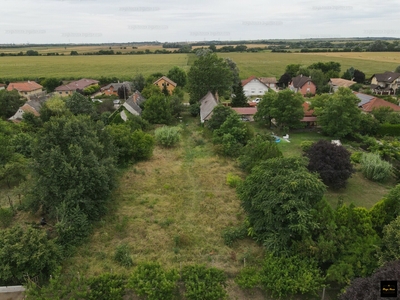 Eladó lakóövezeti telek - Tárnok, Halász József utca