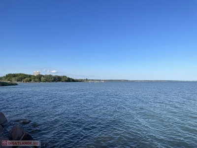 Eladó vendéglátó egység Balatonfűzfő 599 000 000 Ft