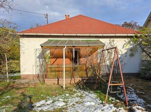 Eladó családi ház Budapest, XVI. kerület, Sashalom