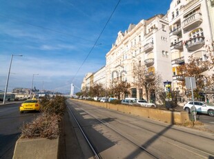 Eladó téglalakás Budapest, V. kerület, Belgrád rakpart, földszint