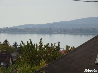 Balatonfűzfőn panorámás telek megkezdett építkezéssel eladó - Balatonfűzfő, Veszprém - Telek, föld