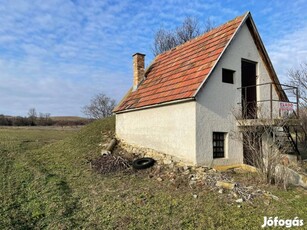 Öskü Zártkert!!