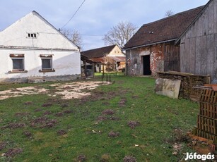 Osztrák határnál felújítandó verandás családi ház