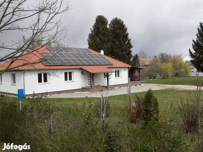 Újépítésű családi ház tulajdonostól eladó Pápa mellet(14km)Ugod