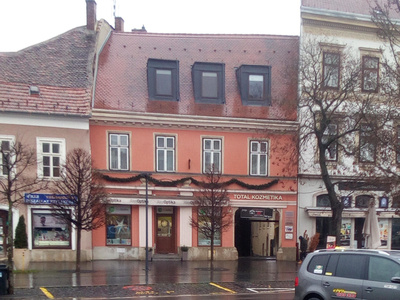 Eladó egyéb üzlethelyiség - Sopron, Várkerület 47.