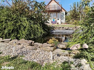 Cserszegtomajon Balatonra panorámás ház eladó