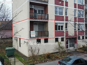 Eladó 53 nm-es Újszerű állapotú panel lakás Győr Nádor város