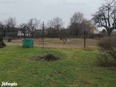 Őrbottyán, Esze Tamás utca, 80 m2-es, családi ház, 2 szobás