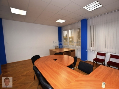 Kiadó iroda - Debrecen