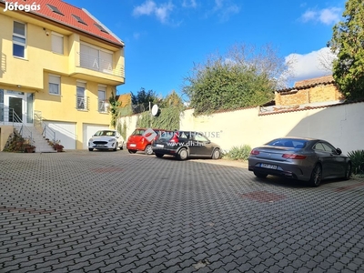 Pécsi 58 nm-es lakás eladó - Pécs, Baranya - Lakás