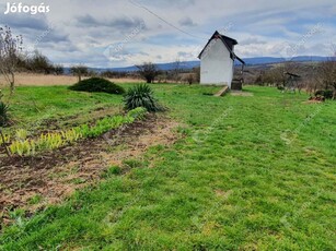 Miskolcon Feszty Árpád utcán eladó 6170 m2 telek fejlesztési területen