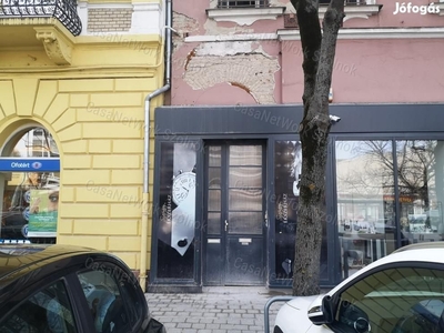 Szolnok belvárosában befejezetlen társasházi lakás eladó - Szolnok, Jász-Nagykun-Szolnok - Lakás