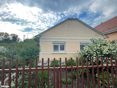 Családi házas ingatlan - XVI. kerület, Budapest - Ház