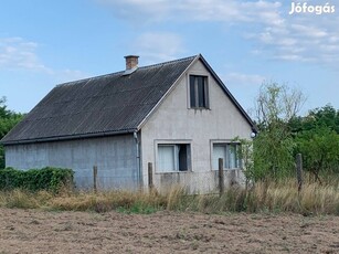 Eladó ház Debrecen mellett Sámsonkertben!