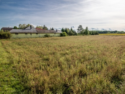 Újrónafő, ingatlan, telek, 20.140.000 Ft