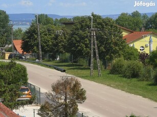 Eladó nyaraló Balatonbogláron