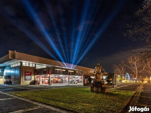 Kiadó irodák Miskolcon az Újgyőri főtéren