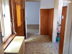 Sülysápon takaros családi ház eladó 104m2